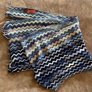 NWOT Missoni Wool and Acrylic Striped Fringe Shawl